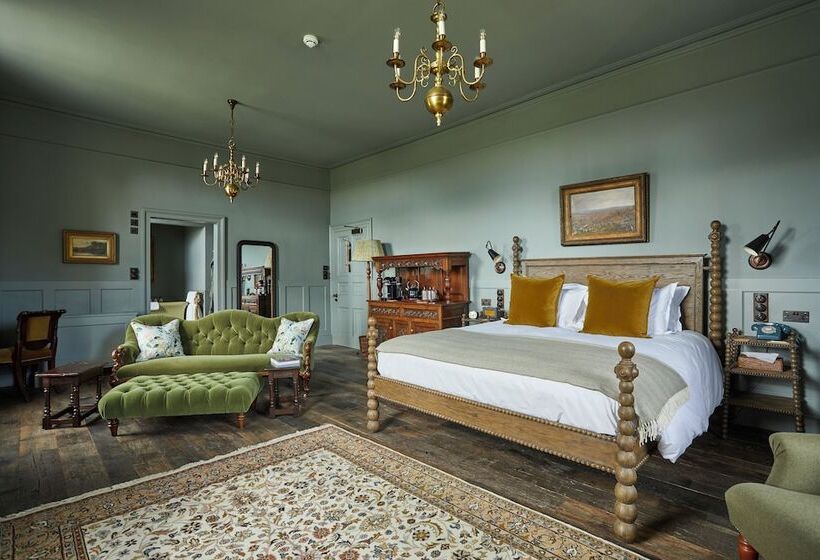 Отель The Pig In The South Downs West Sussex