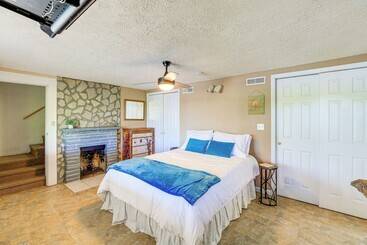 Kingsport  Boone Lake Hideaway  W/ Deck & Views!