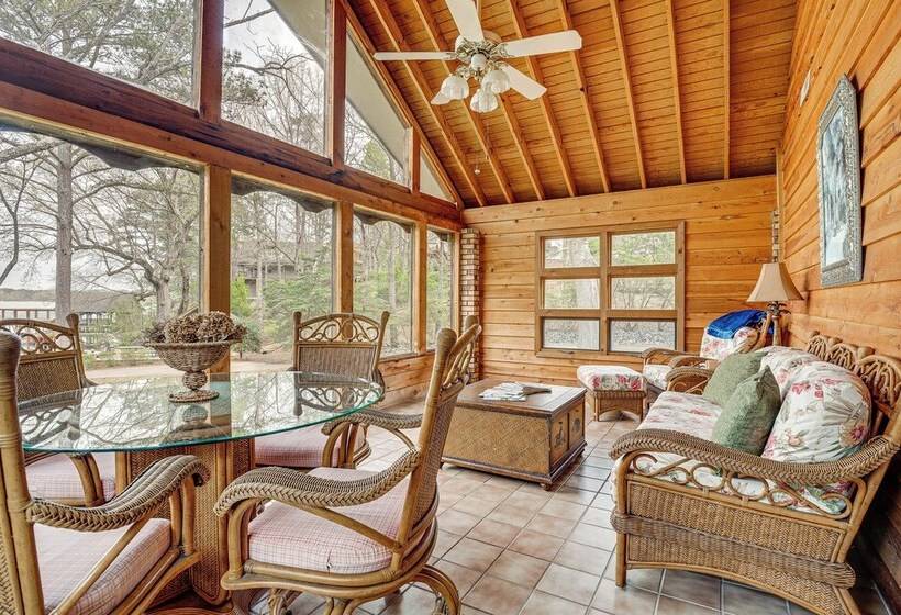 Lakefront Leesburg Home W/ Private Dock & Ramp!