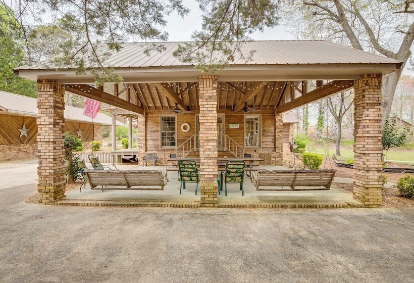 Lakefront Leesburg Home W/ Private Dock & Ramp!