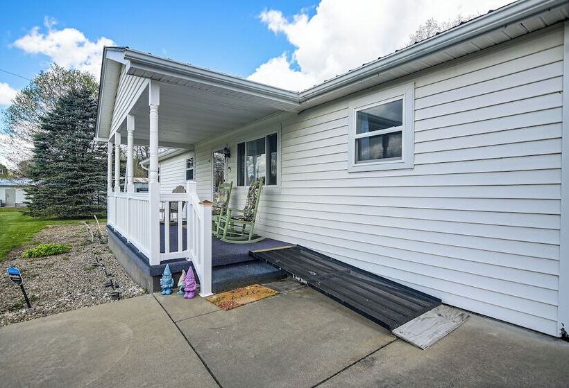 Pet Friendly West Virginia Home   Patio & Fire Pit