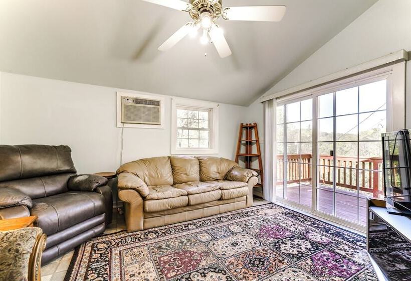 Quiet & Cozy Tuckasegee Retreat W/ Mountain Views!