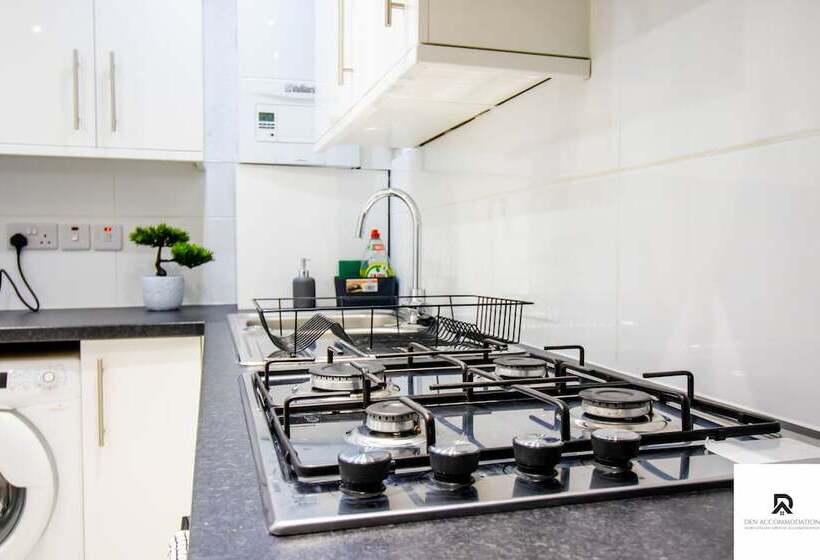Резиденция 2 Bed Near The O2 Arena & Excel & Free Parking