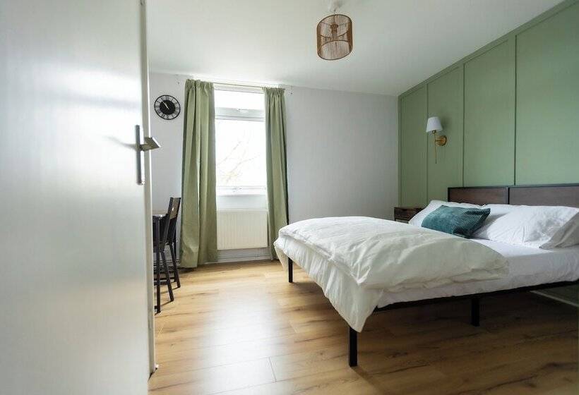 اقامتگاه Grace House   15 Minutes To Central London