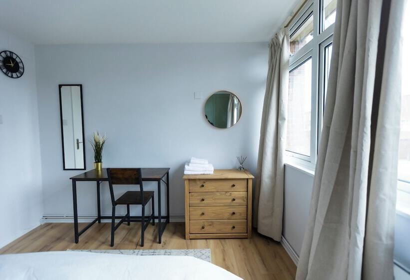 اقامتگاه Grace House   15 Minutes To Central London