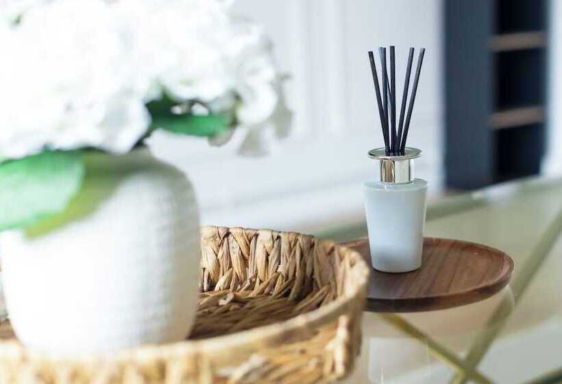 اقامتگاه Grace House   15 Minutes To Central London