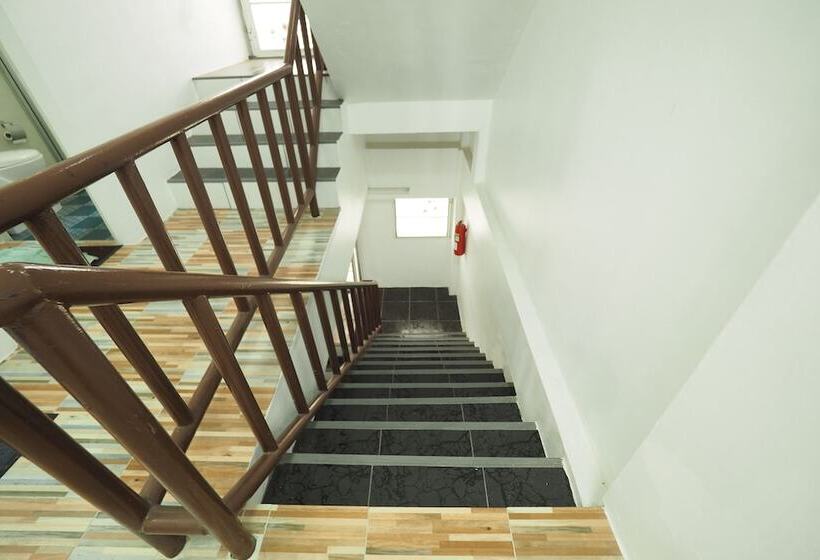 Arisa Hostel