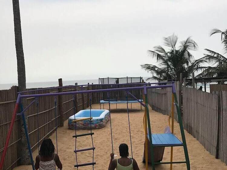 هتل African Sands Lodge