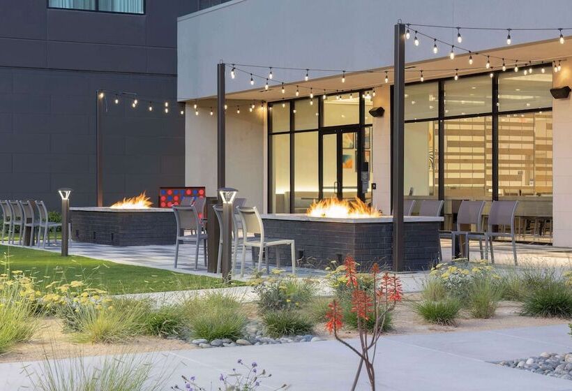 בית מלון כפרי Homewood Suites By Hilton Cypress Orange County