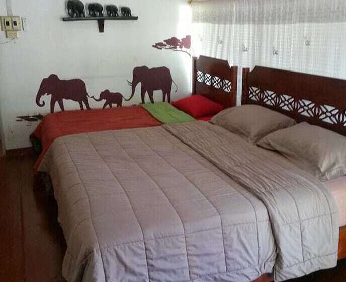 ホテル Innlhong Home Lampang