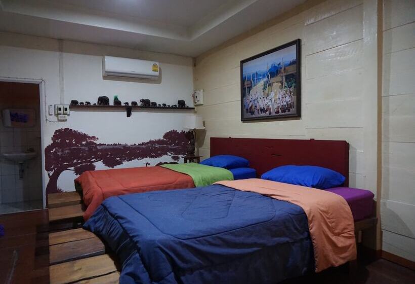 ホテル Innlhong Home Lampang