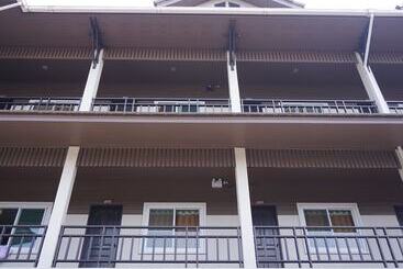 هتل Jinda Place