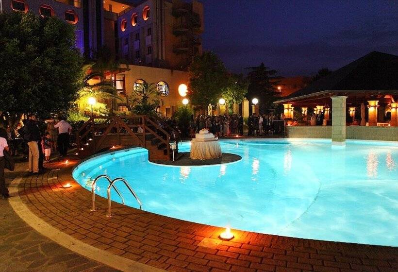 فندق Miceneo Palace