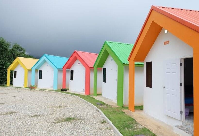 فندق Moonshadow Resort