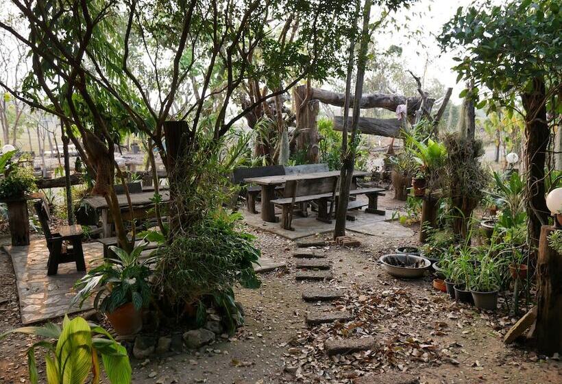 בית מלון כפרי Sakul Kaew Resort