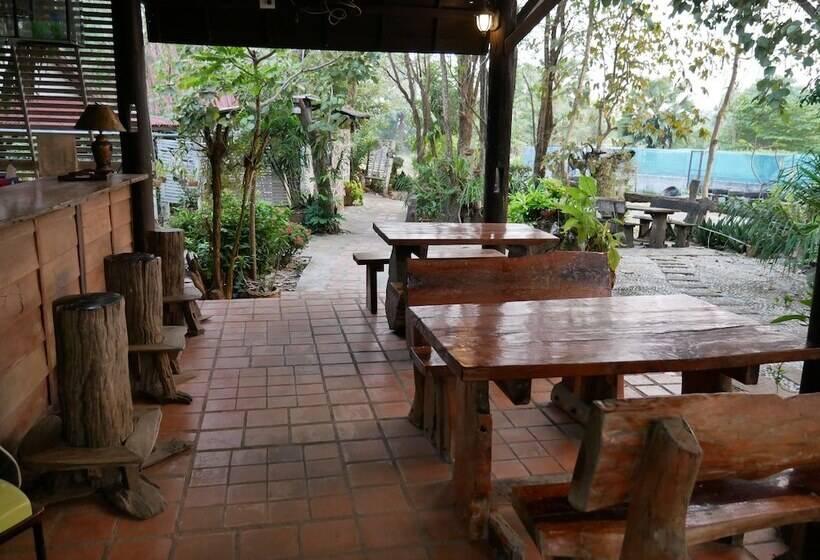 בית מלון כפרי Sakul Kaew Resort