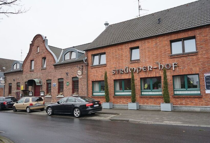 هتل Strümper Hof