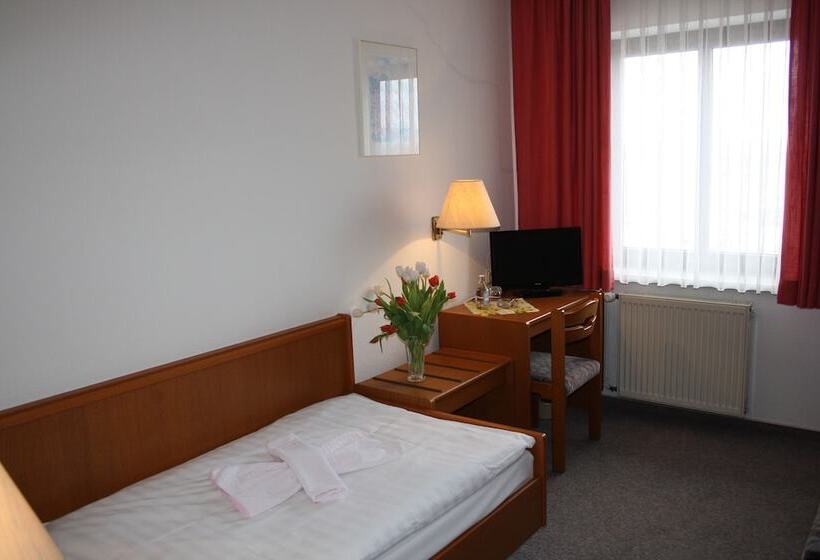 فندق Zur Hoffnung