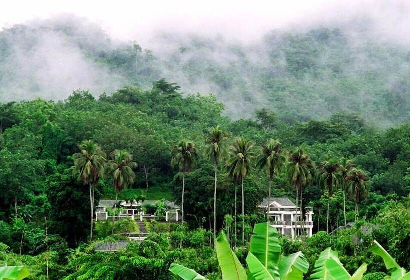 Litchi Garden Rainforest Hot Spring Resort