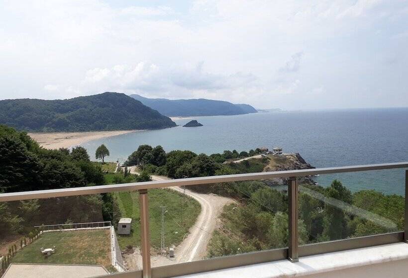 Ozgur Otel