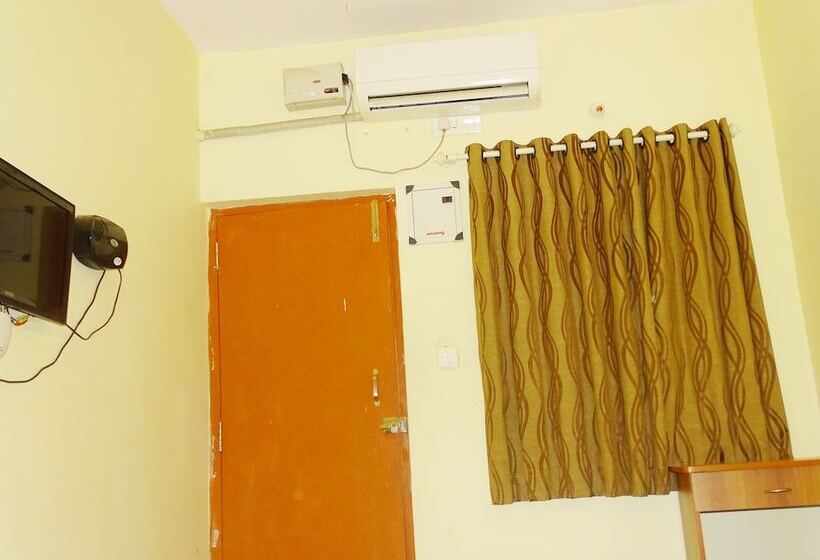 펜션 Gomes Pousada Guest House