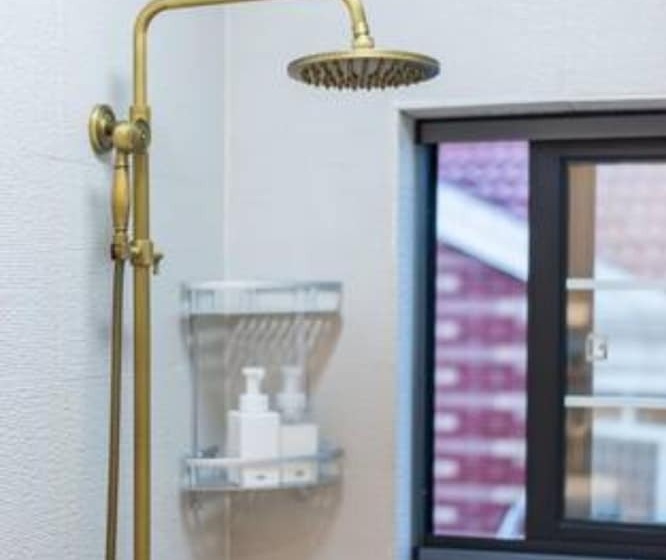 پانسیون Shanghai Hua Xi Shui Xie Guesthouse