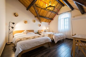 پانسیون Shanghai Hua Xi Shui Xie Guesthouse
