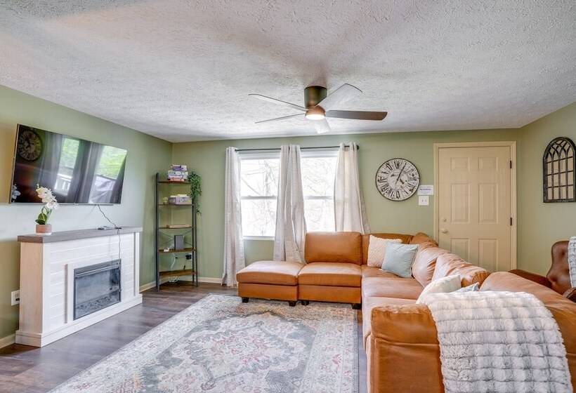 Serene Roseland Retreat Near Wintergreen Resort!