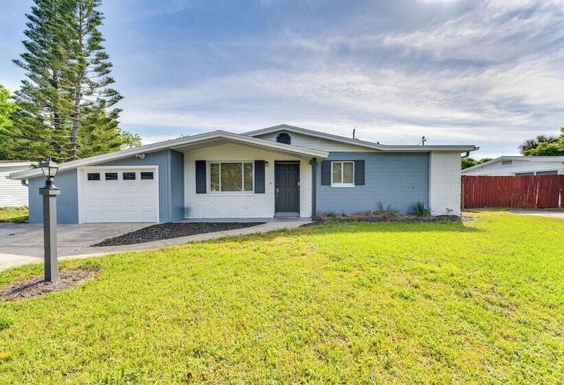 Game Room, Private Pool: South Daytona Home!