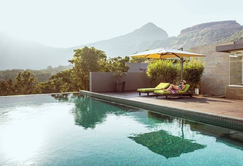 منتجع Dharana At Shillim A Luxury Wellness Retreat