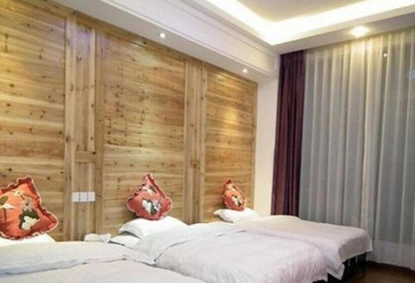 فندق Emeishan Moon Bay