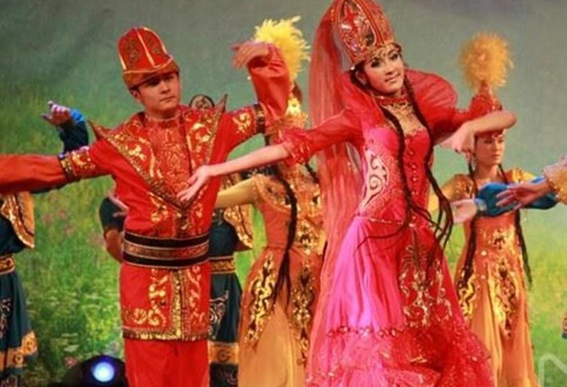 בית מלון כפרי Urumqi Dingfu