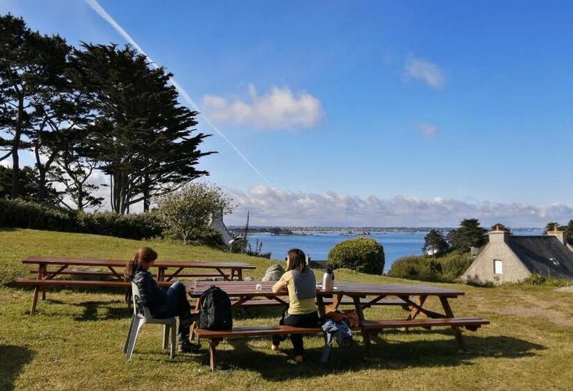 فندق صغير Ostal île De Batz   Auberge De Jeunesse