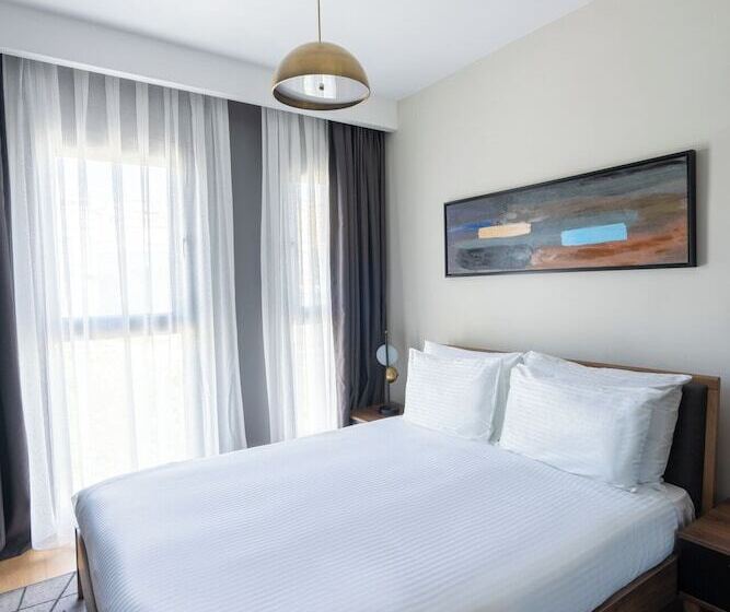 The Superior Living Kağıthane