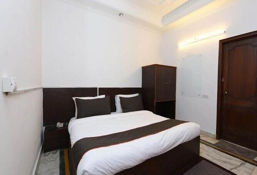 هتل The Orion Premium Suites