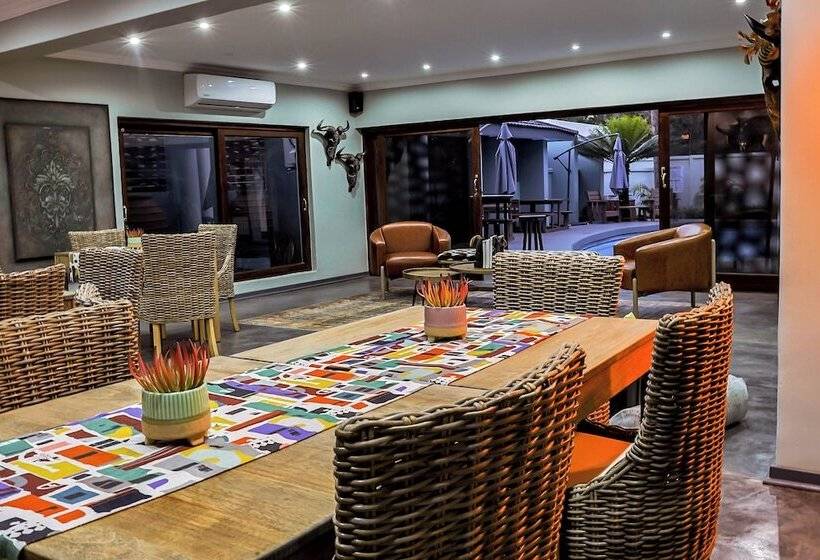 酒店 Siesta Manor Guesthouse