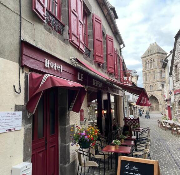 هتل Hôtel Restaurant Le Beffroi