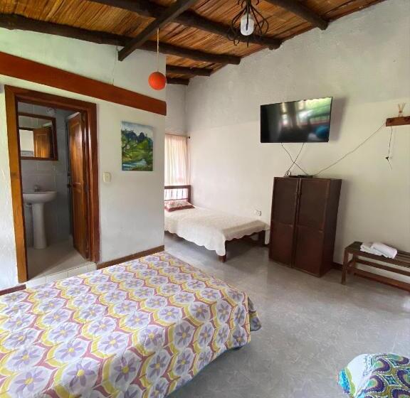 מלון כמוסות Finca Hotel Tierra Grata