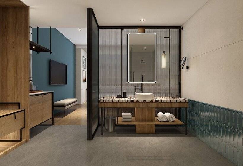 هتل Four Points By Sheraton Yantai