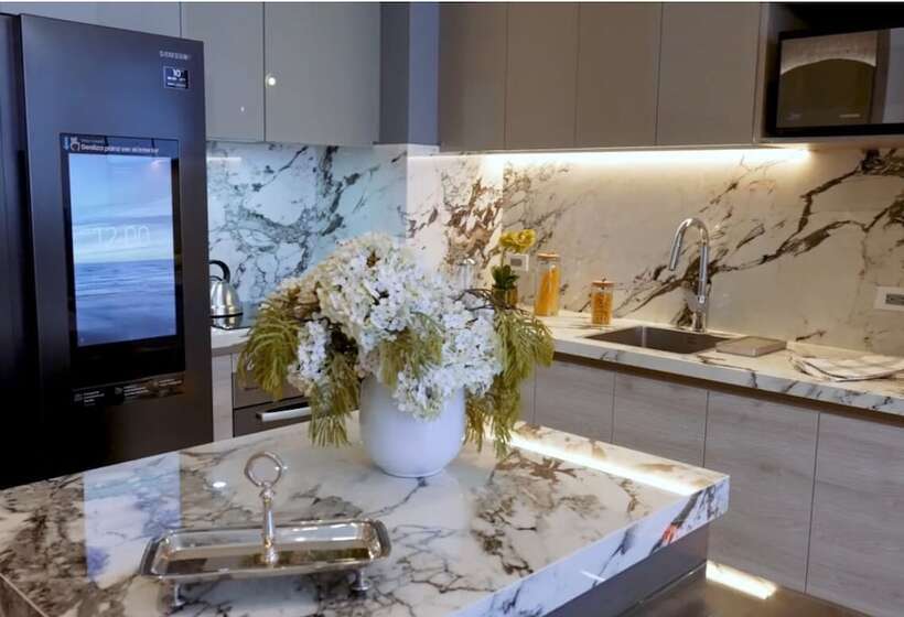 Le Parc Residences   Luxury Suites