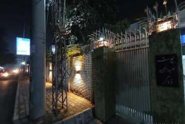 پانسیون New Era Multan Guest House