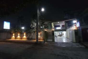 پانسیون New Era Multan Guest House