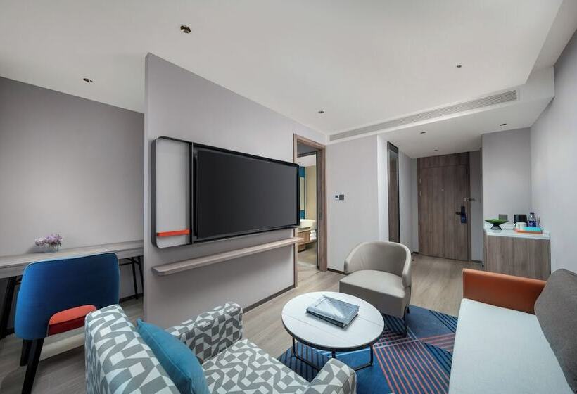 فندق Holiday Inn Express Zhengzhou Garden Road