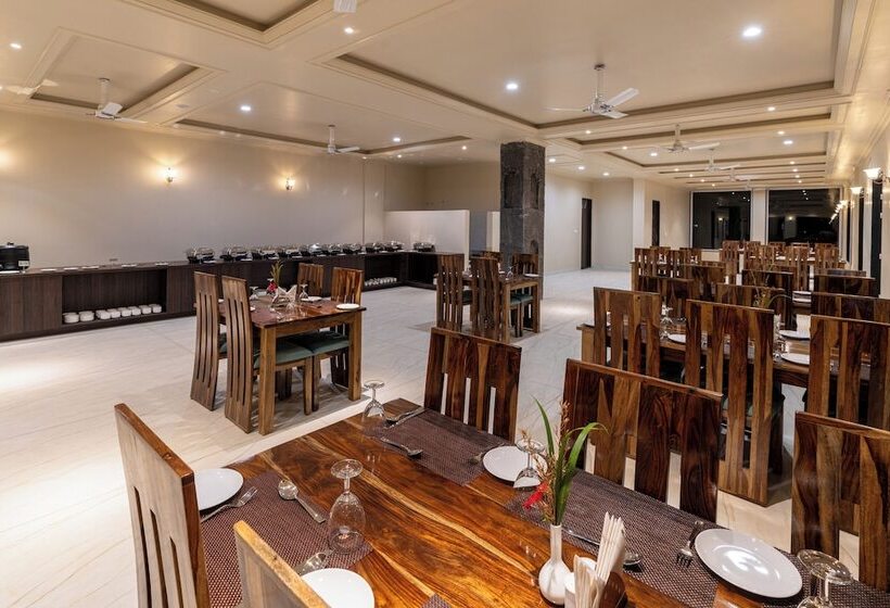 Отель Maanvilla Resort Kumbhalgrah