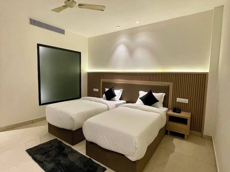 هتل Pride Inn