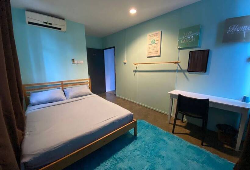 هاستل Checkinn Express Kuching