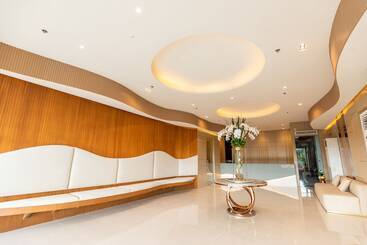 هتل Dreamworld East Ortigas