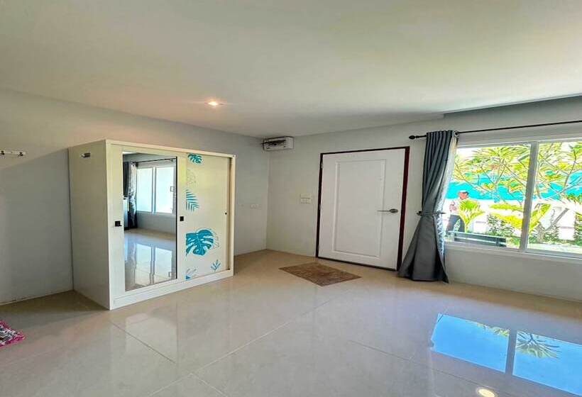 酒店 Oyo 75492 Carpe Diem Homestay