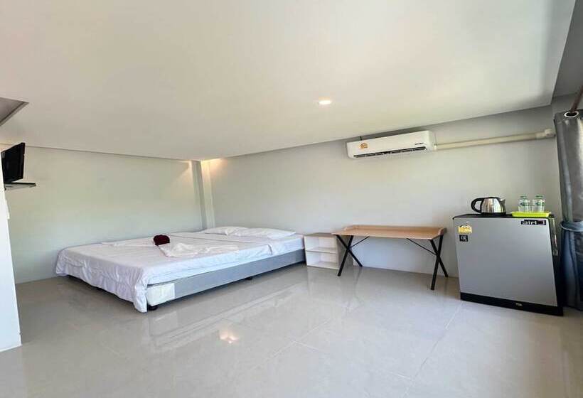 酒店 Oyo 75492 Carpe Diem Homestay
