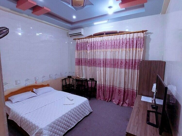 Phạm Gia Hotel Hg   By Bay Luxury